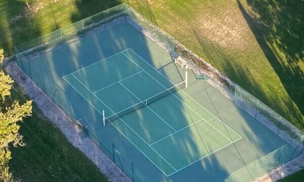 Terrain de Tennis